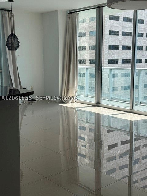 300 S Biscayne Blvd T-2416