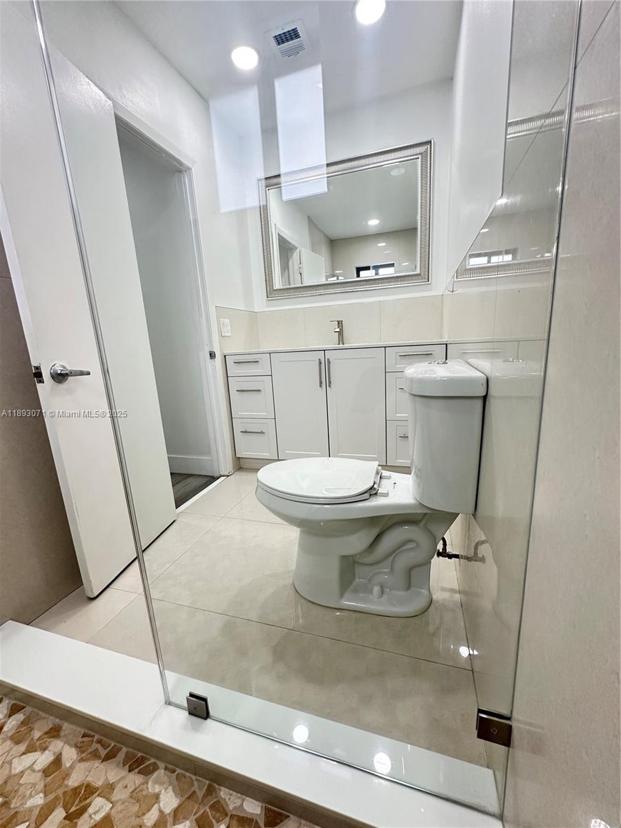 WINONA PARK 1ST ADDN - Residential Lease