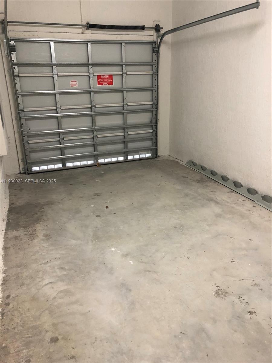 KEYS GATE RESIDENTIAL - Residential Lease