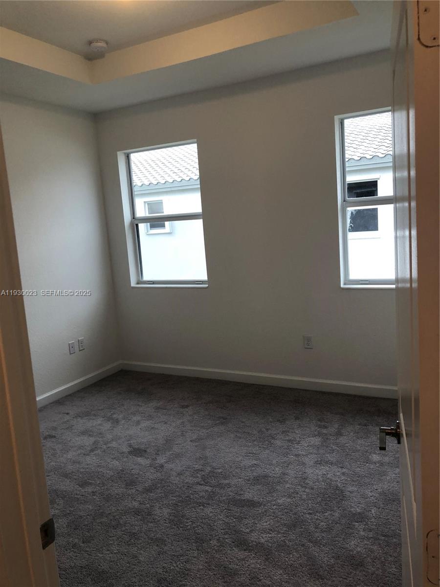 KEYS GATE RESIDENTIAL - Residential Lease