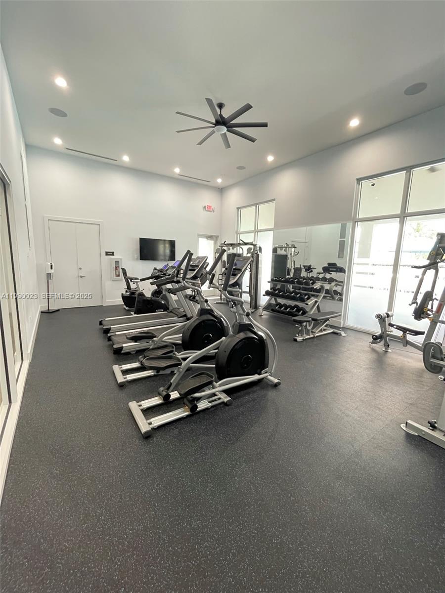 KEYS GATE RESIDENTIAL - Residential Lease