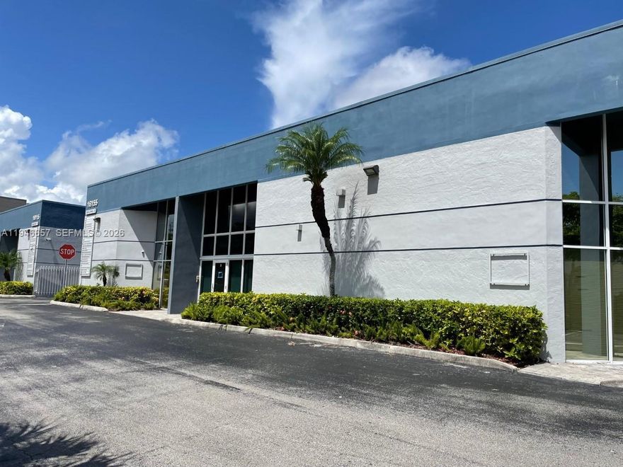 Industrial "Class B" Flex Office/Warehouse Condo Unit B2 in great condition, two-story CBS construction with built-up roofing over concrete slab panels and has integrated fire alarm systems, built in 1989, within South Dade Business Centre Condo. 2,800 total SF, 1,800 total sf office on first and second floor, and 1,000 sf of warehouse/storage area, ceramic tile with wood trimmings in office area and polished concrete floors in warehouse area, One (1) 10 X 12 rear loading street level door, CBS Construction,  impact glass windows, doors, 16' clear ceiling height, Zoning: I-UC, Industrial District Conditional (Miami-Dade County).