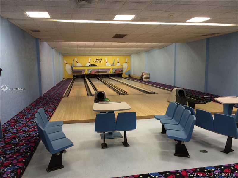 RACQUET CLUB AT BONAVENTU - Residential Lease