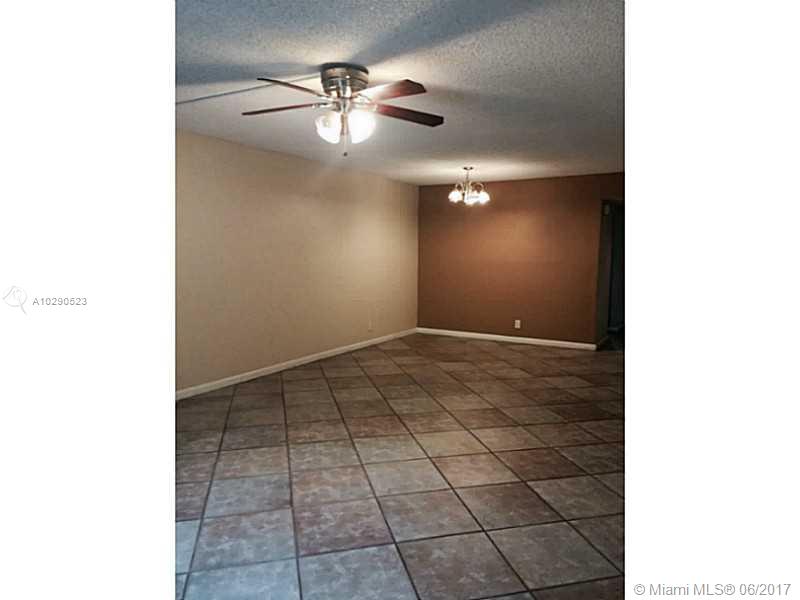 RACQUET CLUB AT BONAVENTU - Residential Lease