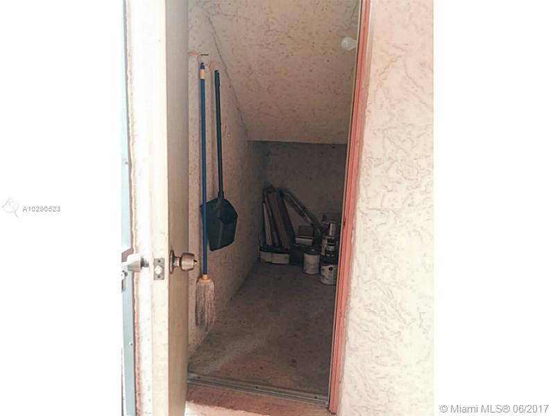 RACQUET CLUB AT BONAVENTU - Residential Lease