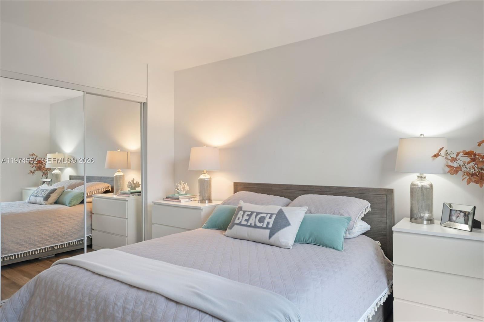 BISCAYA III CONDO - Land