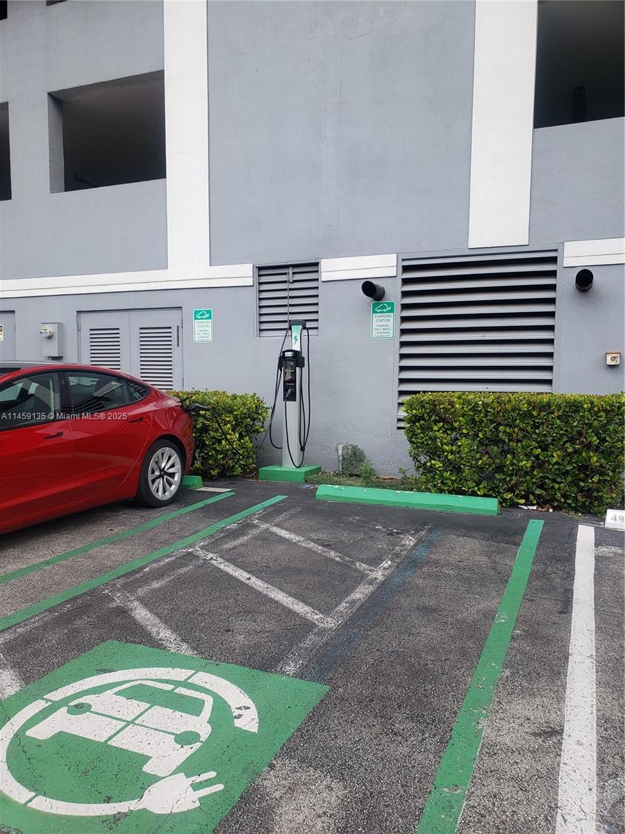 BLUE LAGOON CONDO - Residential