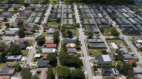 Tiny photo for 2260 Charleston St, Hollywood, FL 33020 (MLS # A12005842)