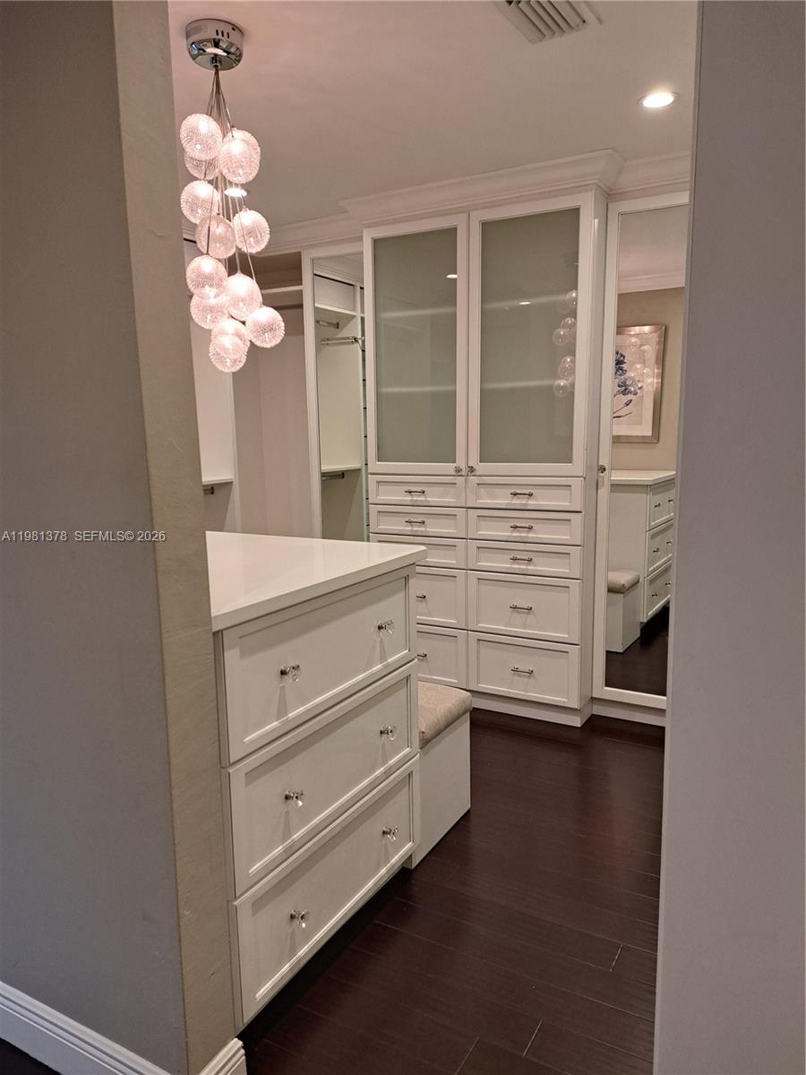 PINE SHORE SEC 1 - Residential