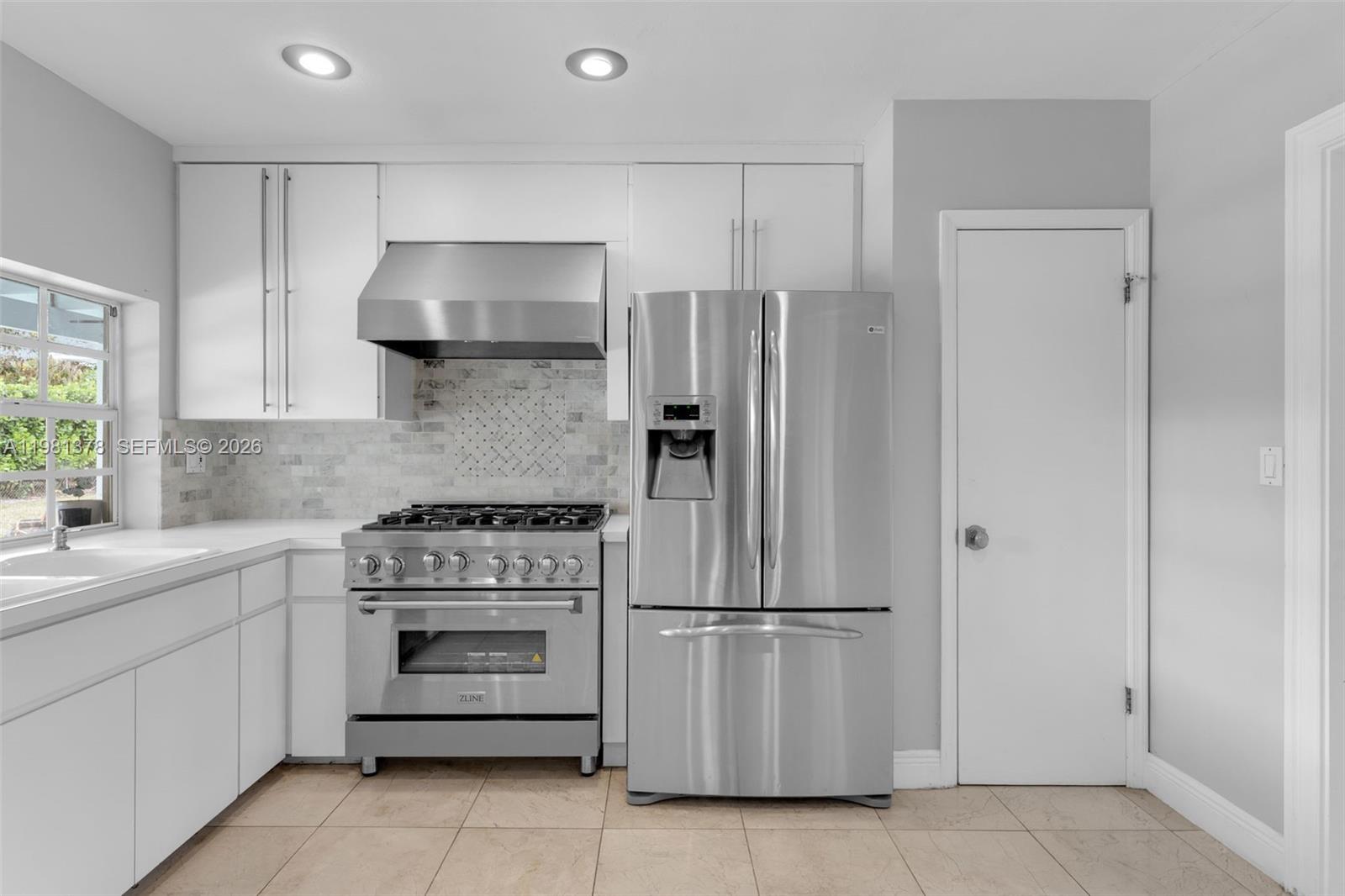 PINE SHORE SEC 1 - Residential