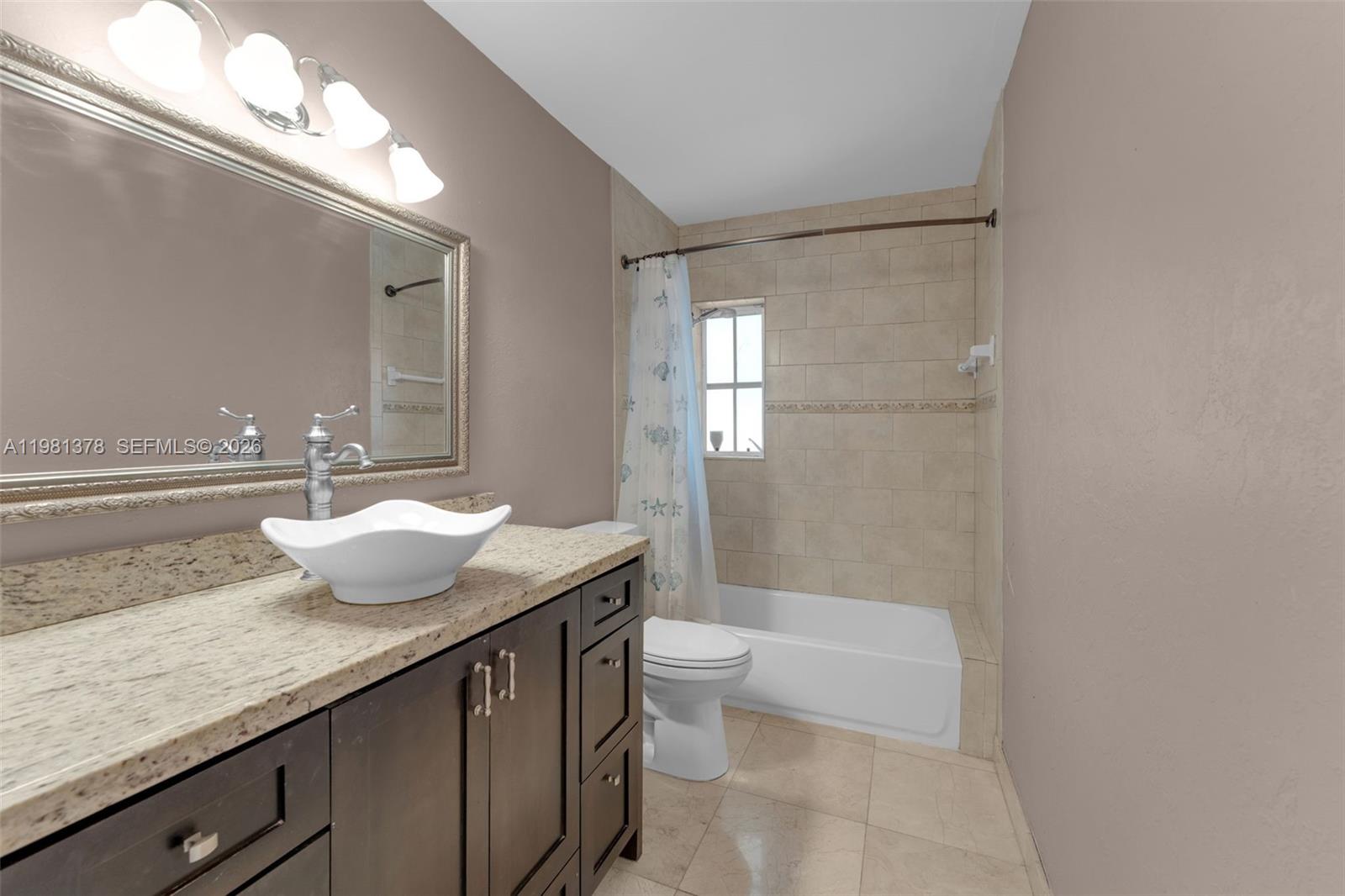 PINE SHORE SEC 1 - Residential