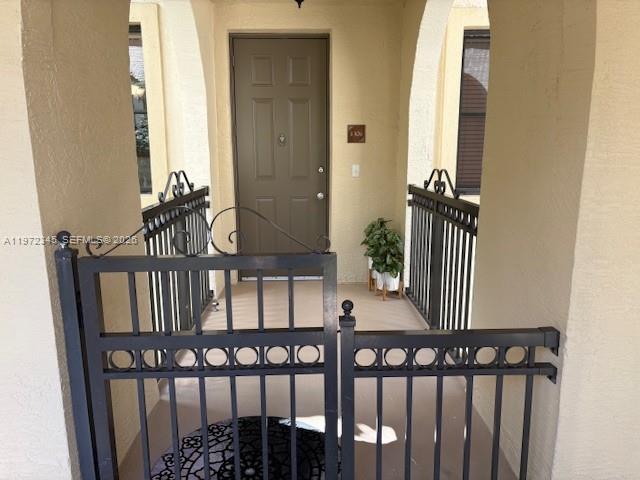 VILLA ALHAMBRA CONDO - Residential