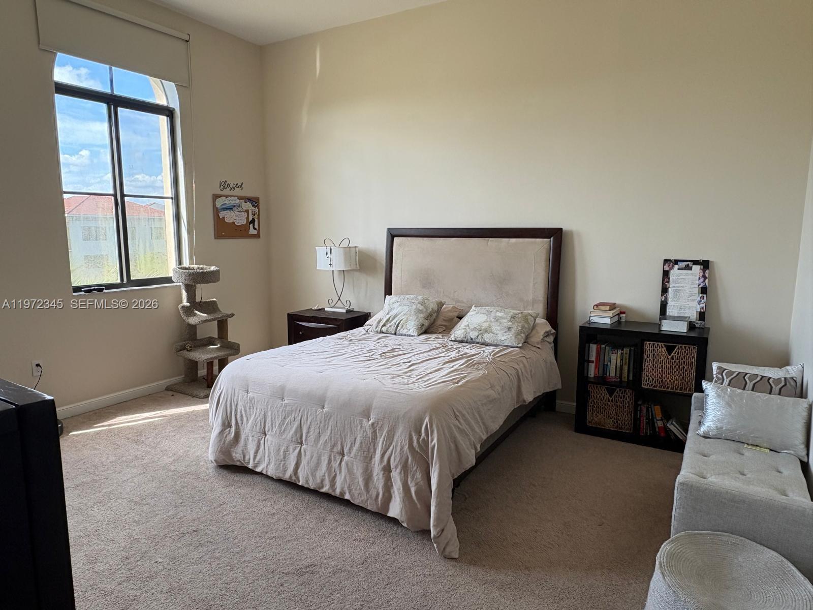 VILLA ALHAMBRA CONDO - Residential