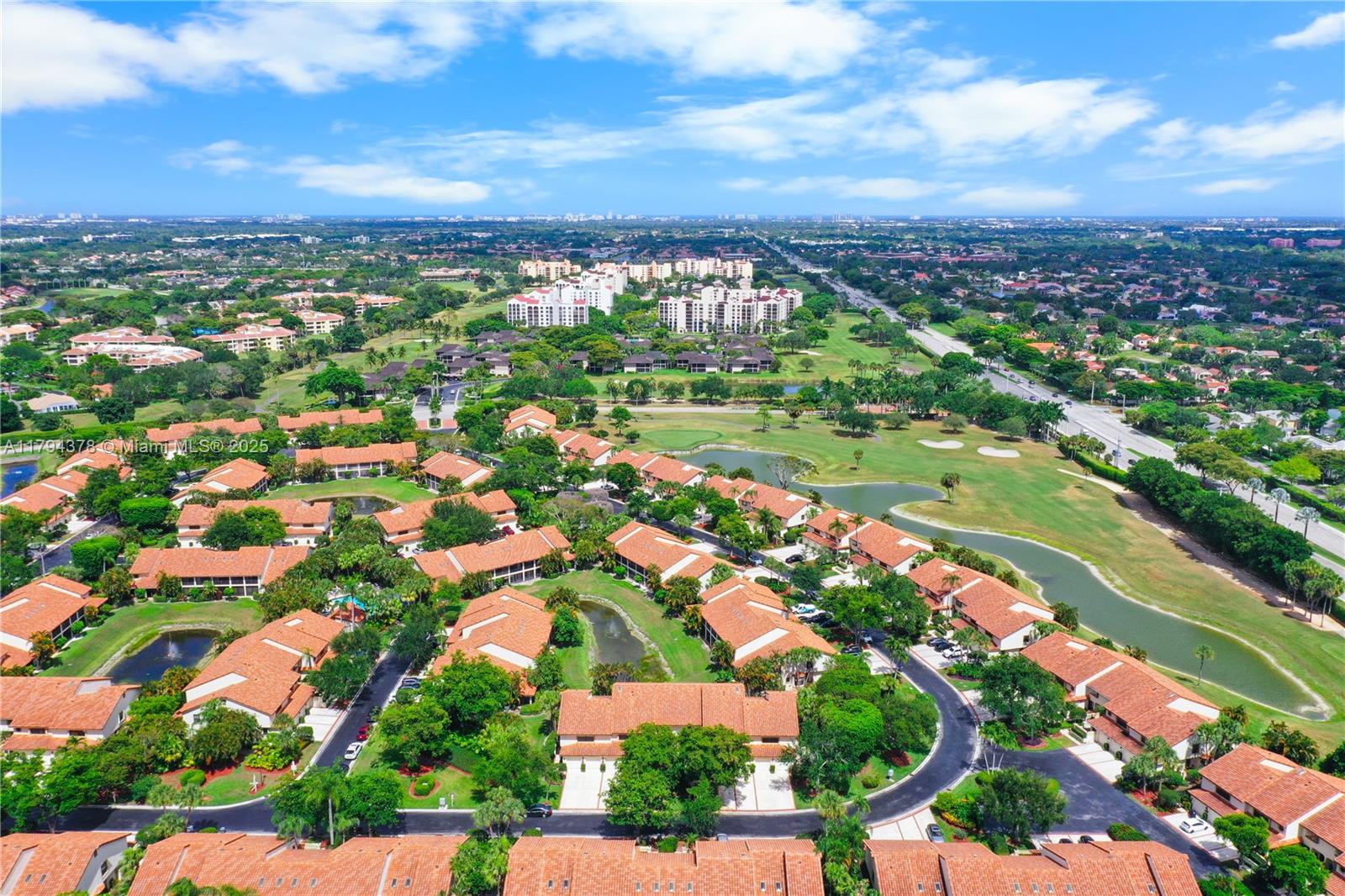 LA MIRADA AT BOCA POINTE - Residential