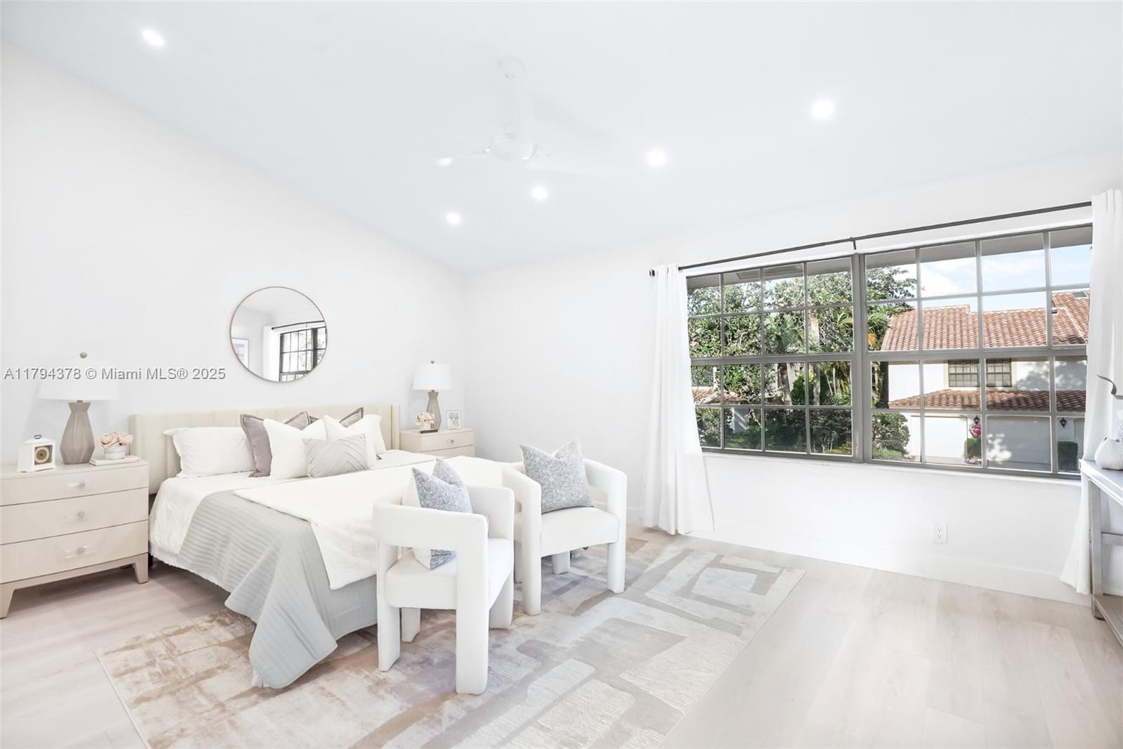 LA MIRADA AT BOCA POINTE - Residential