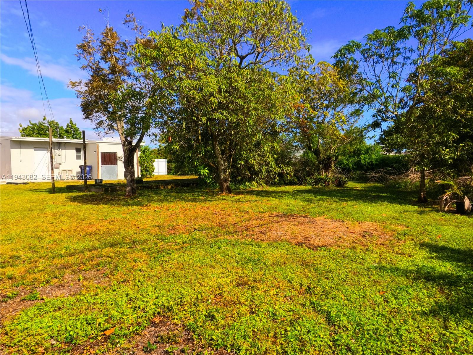 ROSEHAVEN - Residential Lease