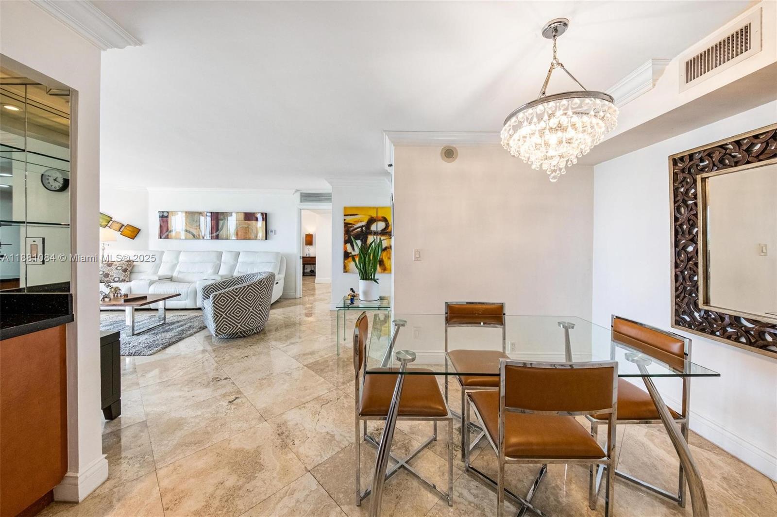 THE TOWERS OF QUAYSIDE CO - Residential