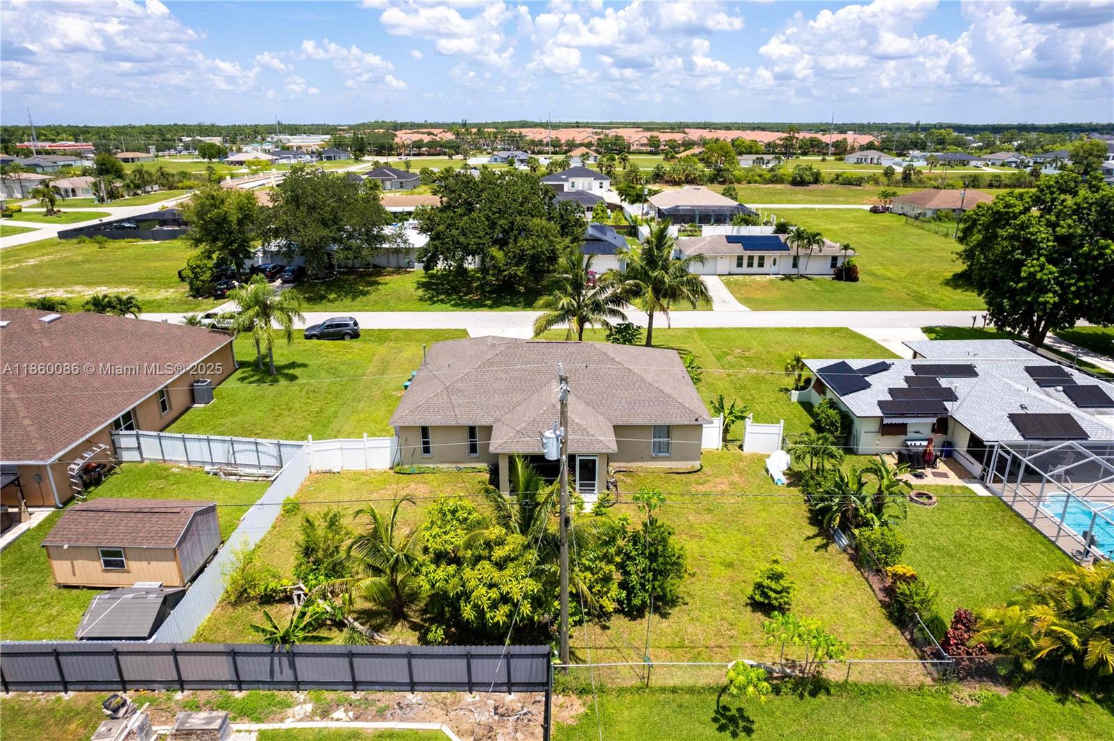 CAPE CORAL - Residential
