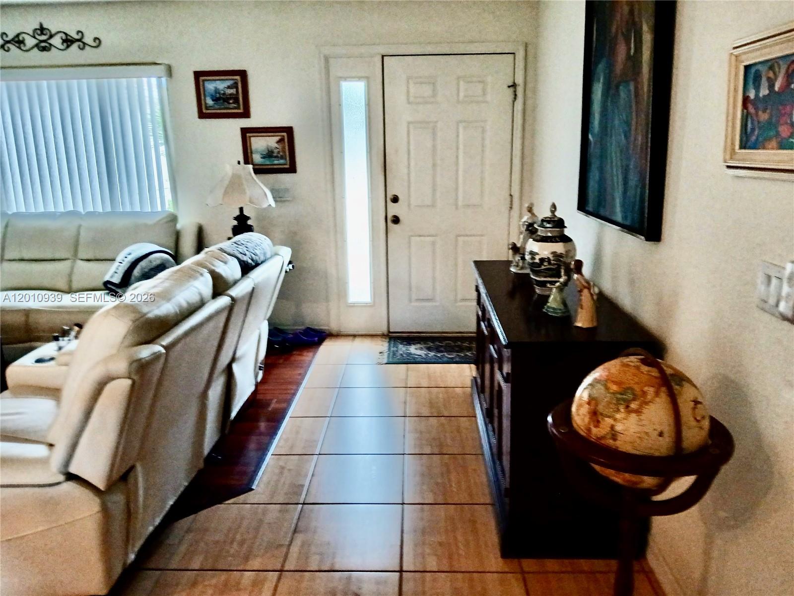 5880 SW 102