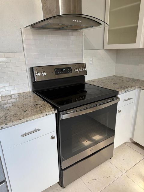 9518 SW 1st Ct 21-S Coral Springs FL 33071