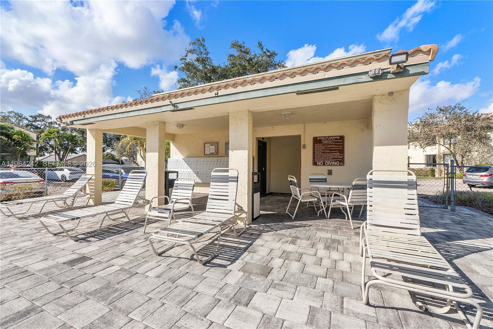 PATIOS OF OAKWOOD CONDO - Residential