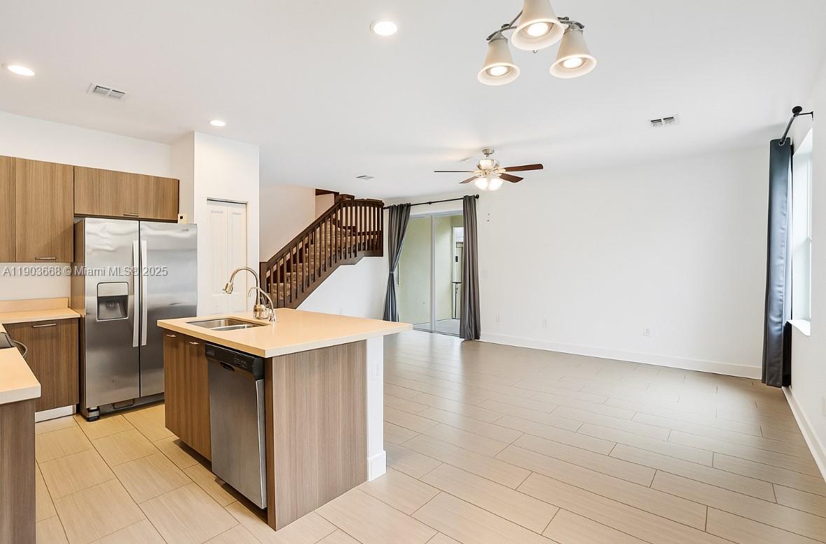 SABAL PALM BY PRESTIGE - Residential