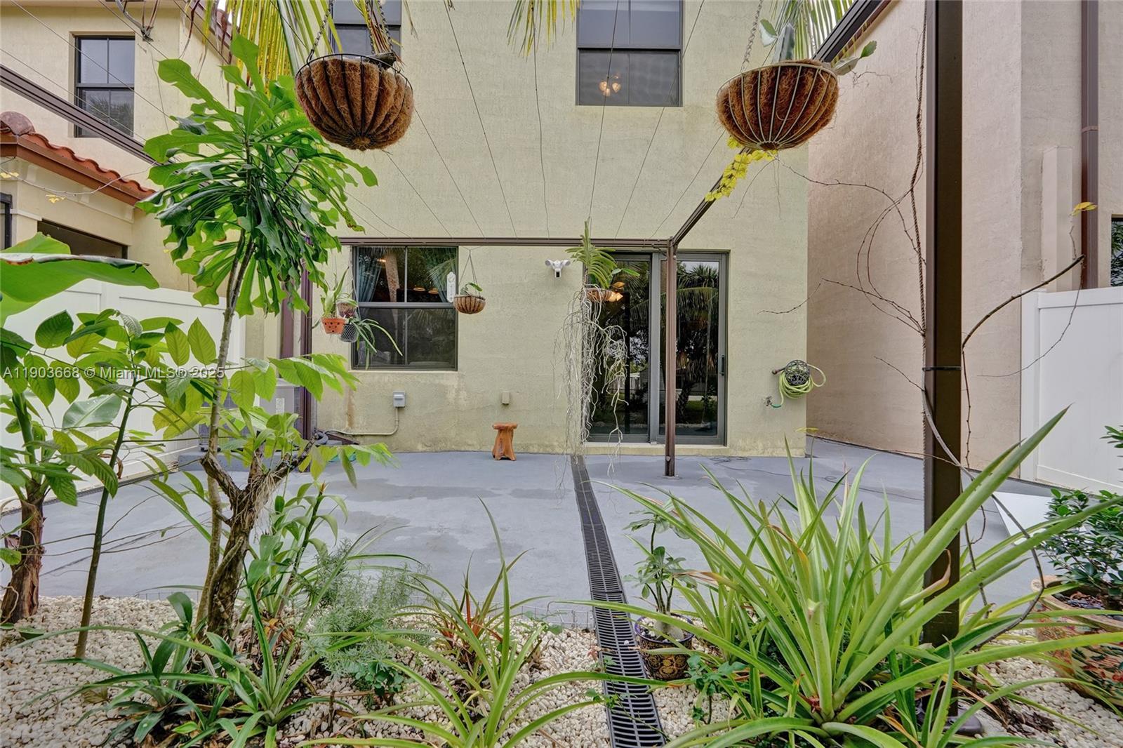 SABAL PALM BY PRESTIGE - Residential