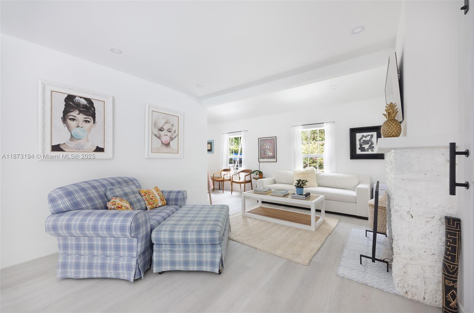 PARK MANOR - Residential