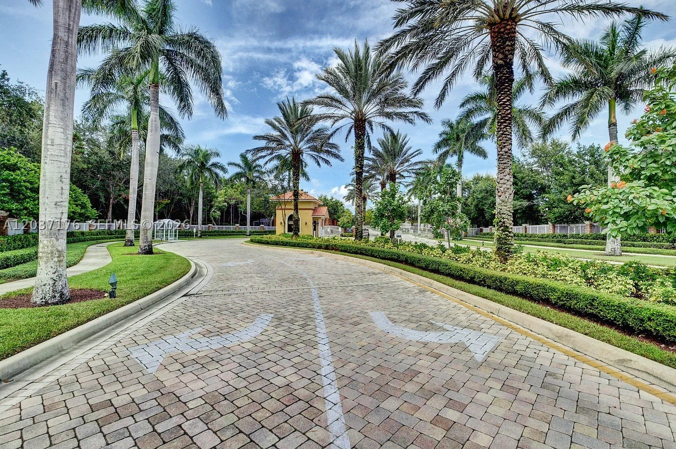 12166 COLONY PRESERVE DR