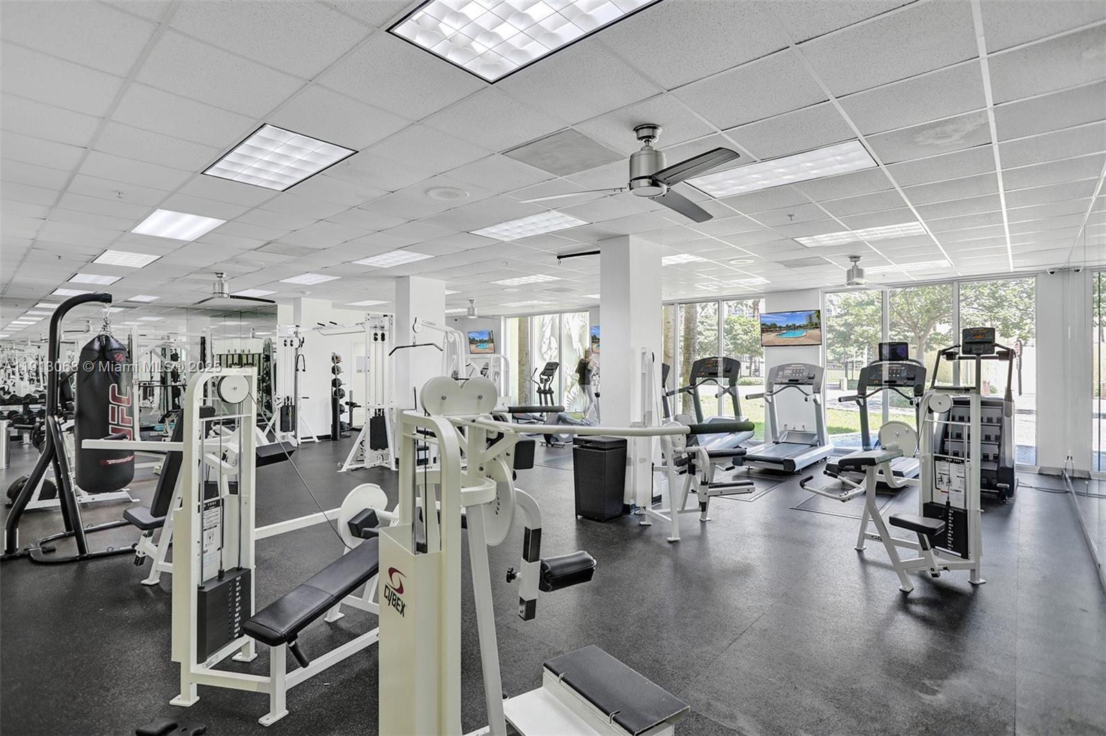 OCEAN RESERVE CONDO - Residential Lease