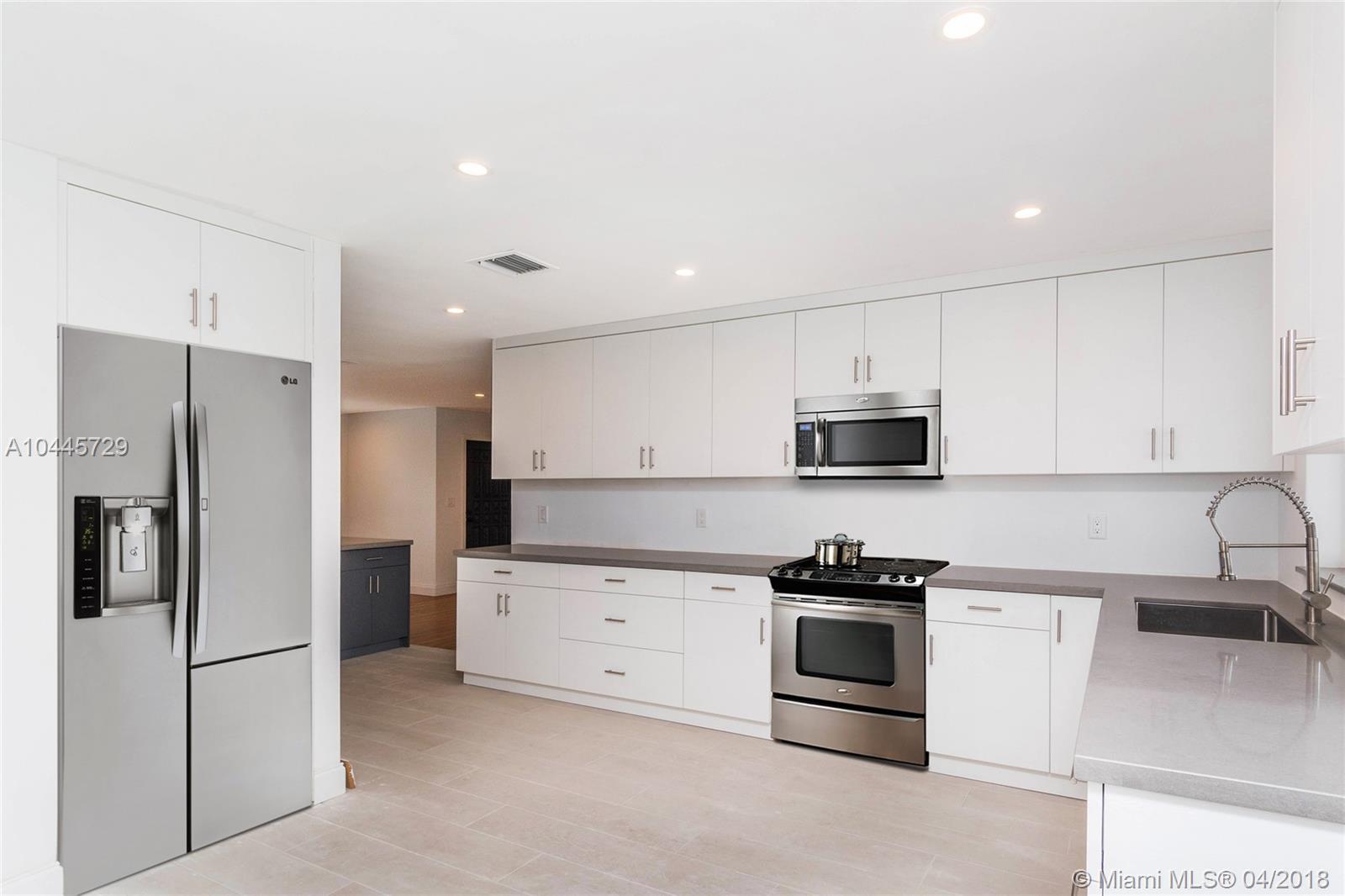 LAKE PARK SEC 1 - Residential