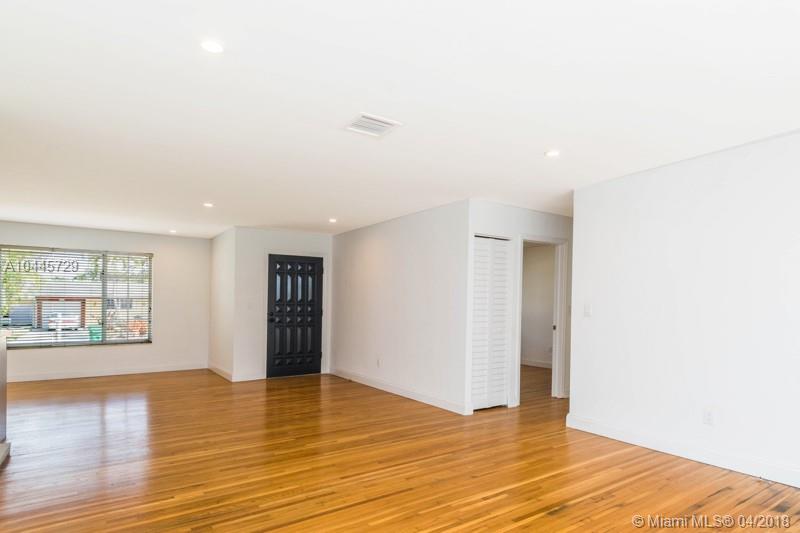 LAKE PARK SEC 1 - Residential