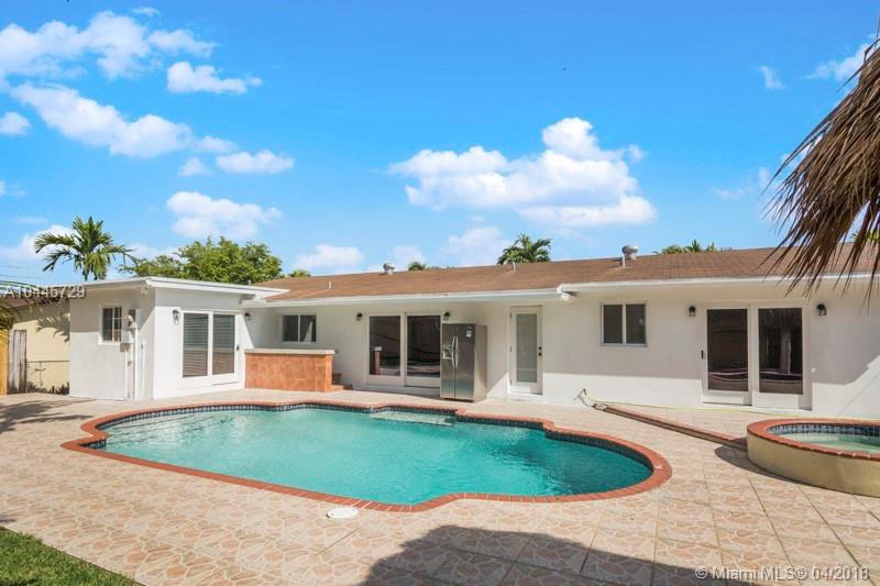 LAKE PARK SEC 1 - Residential