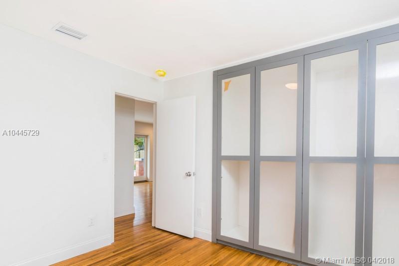 LAKE PARK SEC 1 - Residential