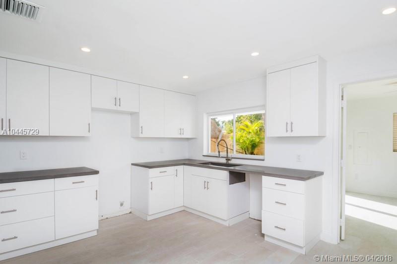 LAKE PARK SEC 1 - Residential