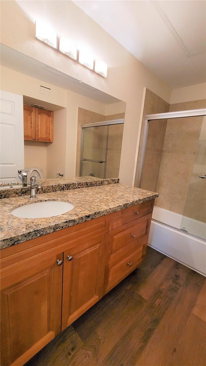 SAILBOAT POINTE CONDO - Residential