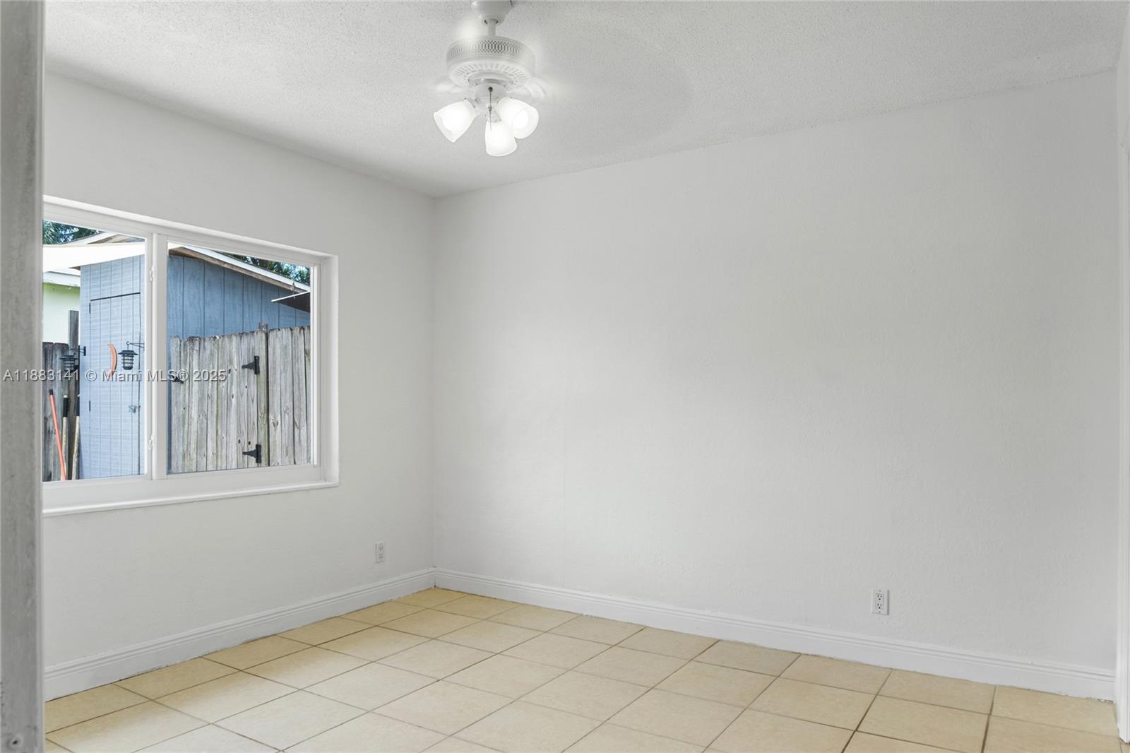 POINSETTIA HEIGHTS RIVER - Residential Lease