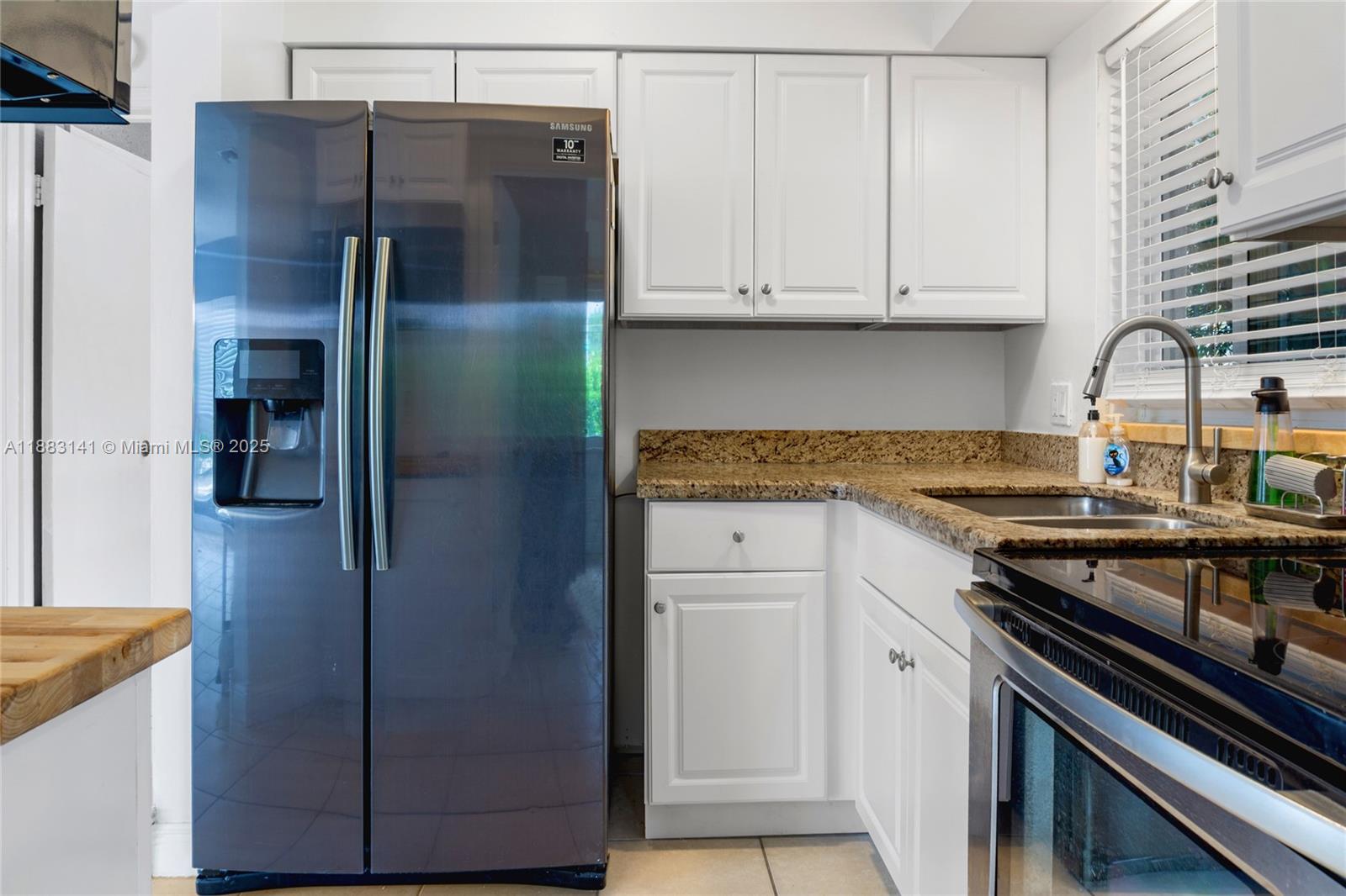 POINSETTIA HEIGHTS RIVER - Residential Lease