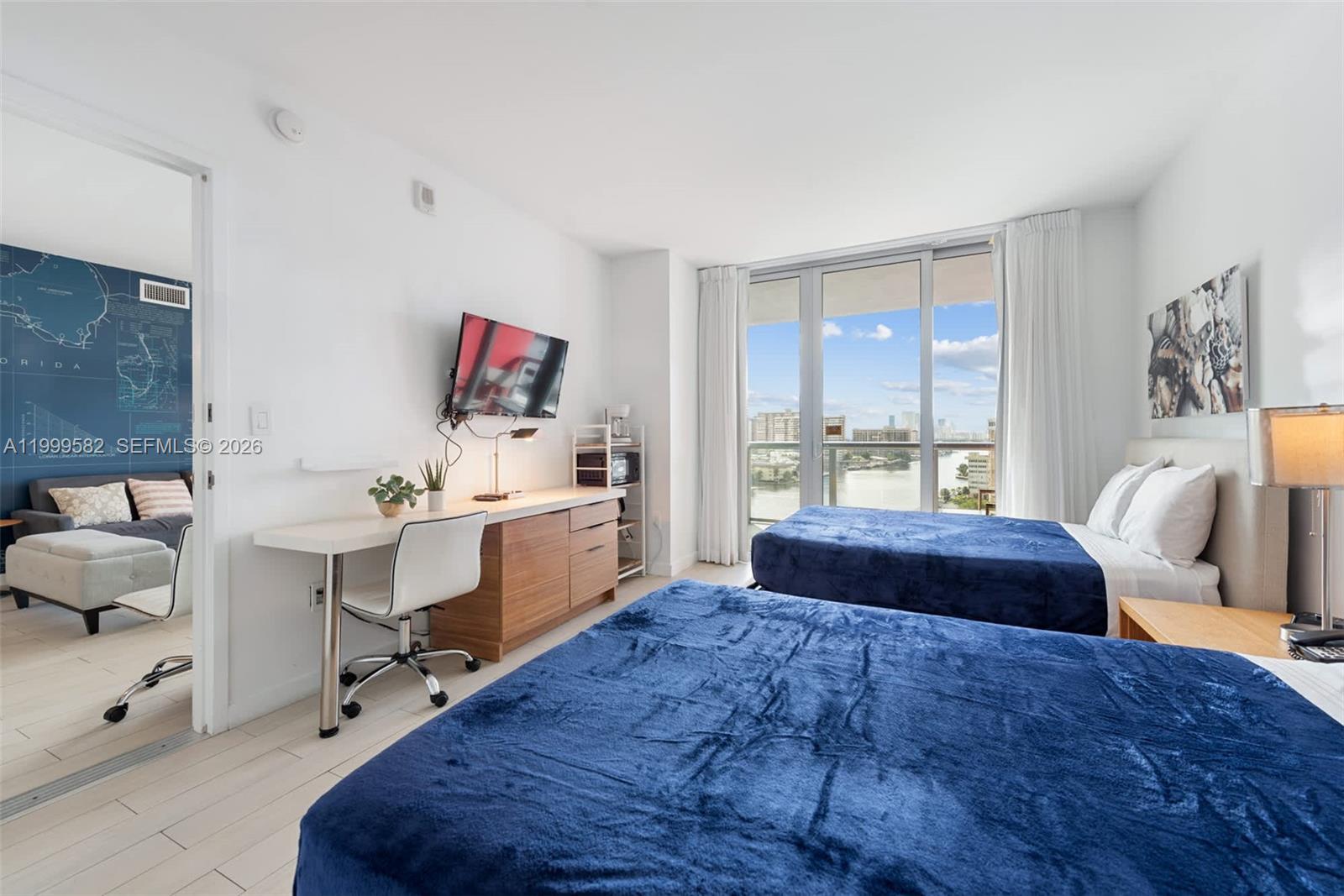 BEACHWALK CONDOMINIUM - Residential