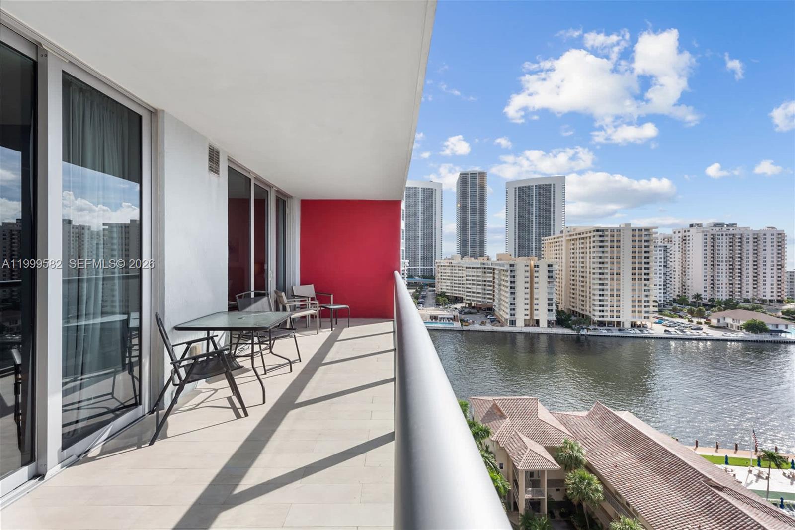 BEACHWALK CONDOMINIUM - Residential