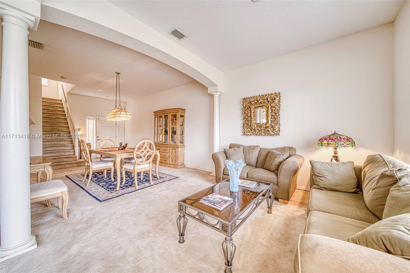 DELRAY LAKES - Residential