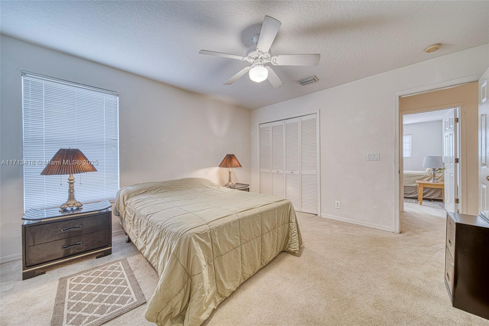 DELRAY LAKES - Residential