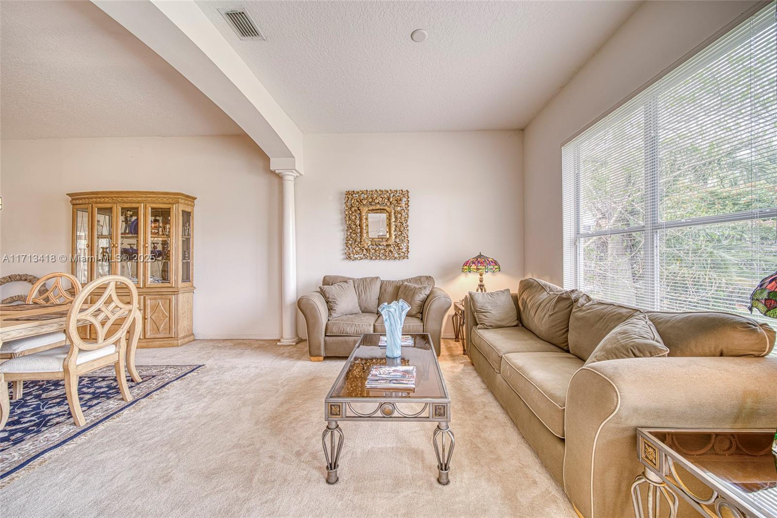 DELRAY LAKES - Residential