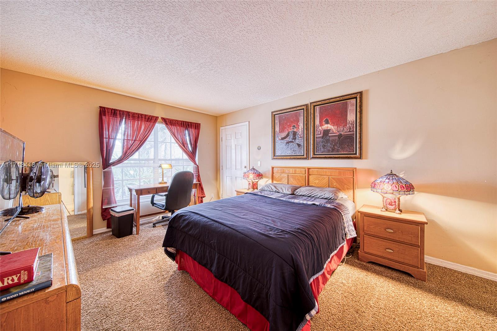 DELRAY LAKES - Residential