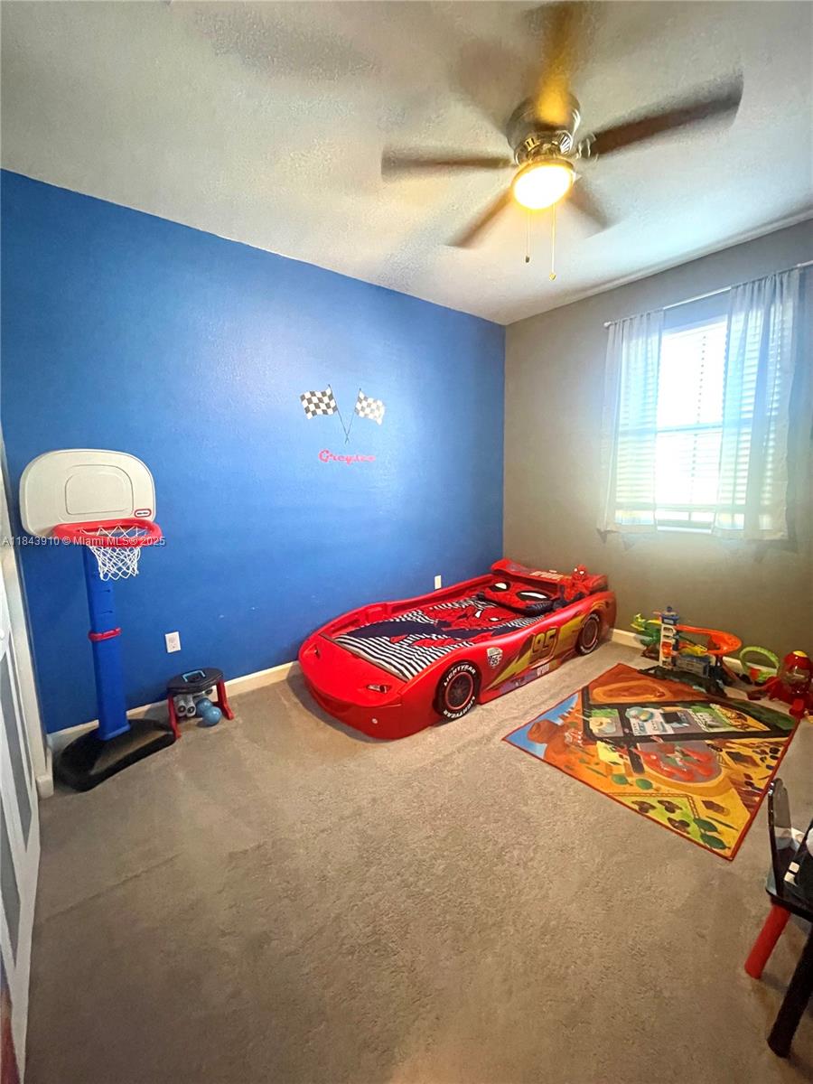 TROTTERS CHASE - Residential