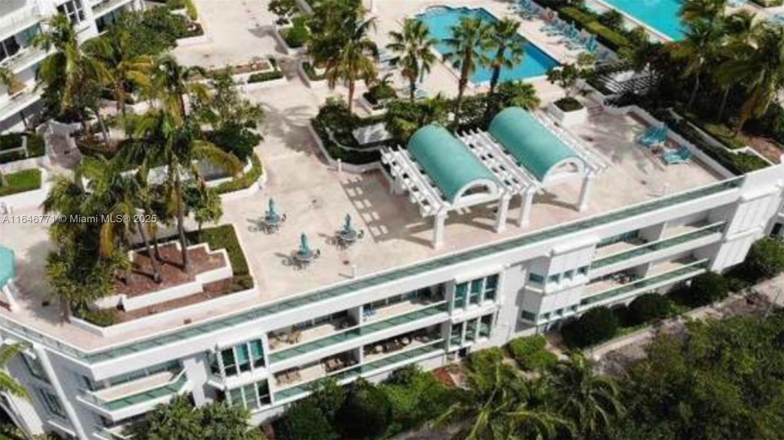 OCEANIA IV CONDO - Residential