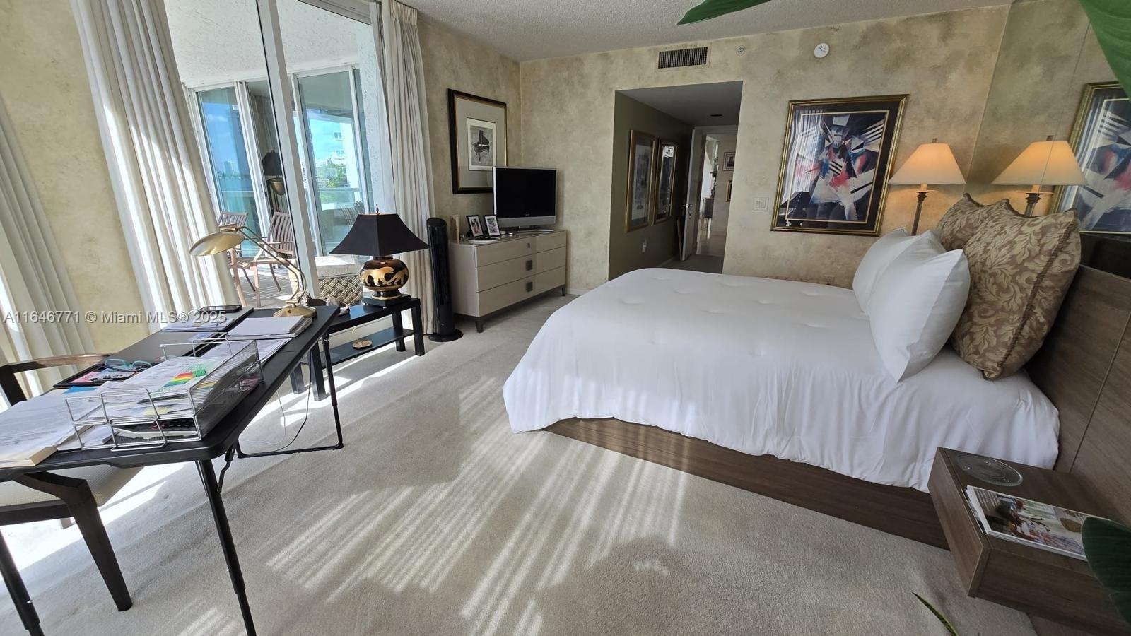 OCEANIA IV CONDO - Residential