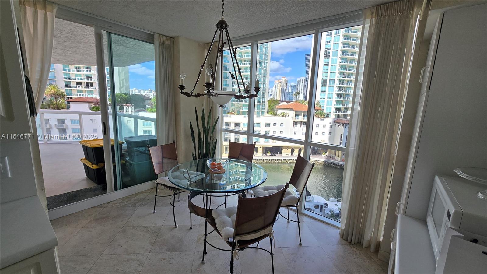 OCEANIA IV CONDO - Residential