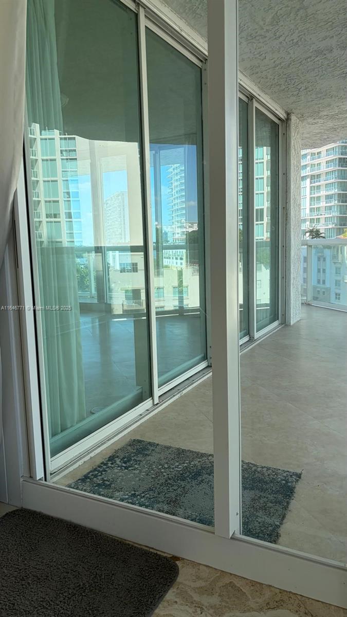 OCEANIA IV CONDO - Residential