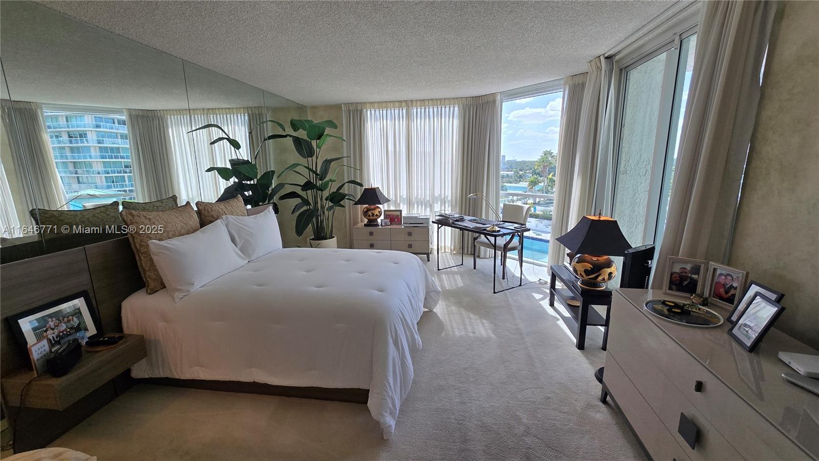 OCEANIA IV CONDO - Residential